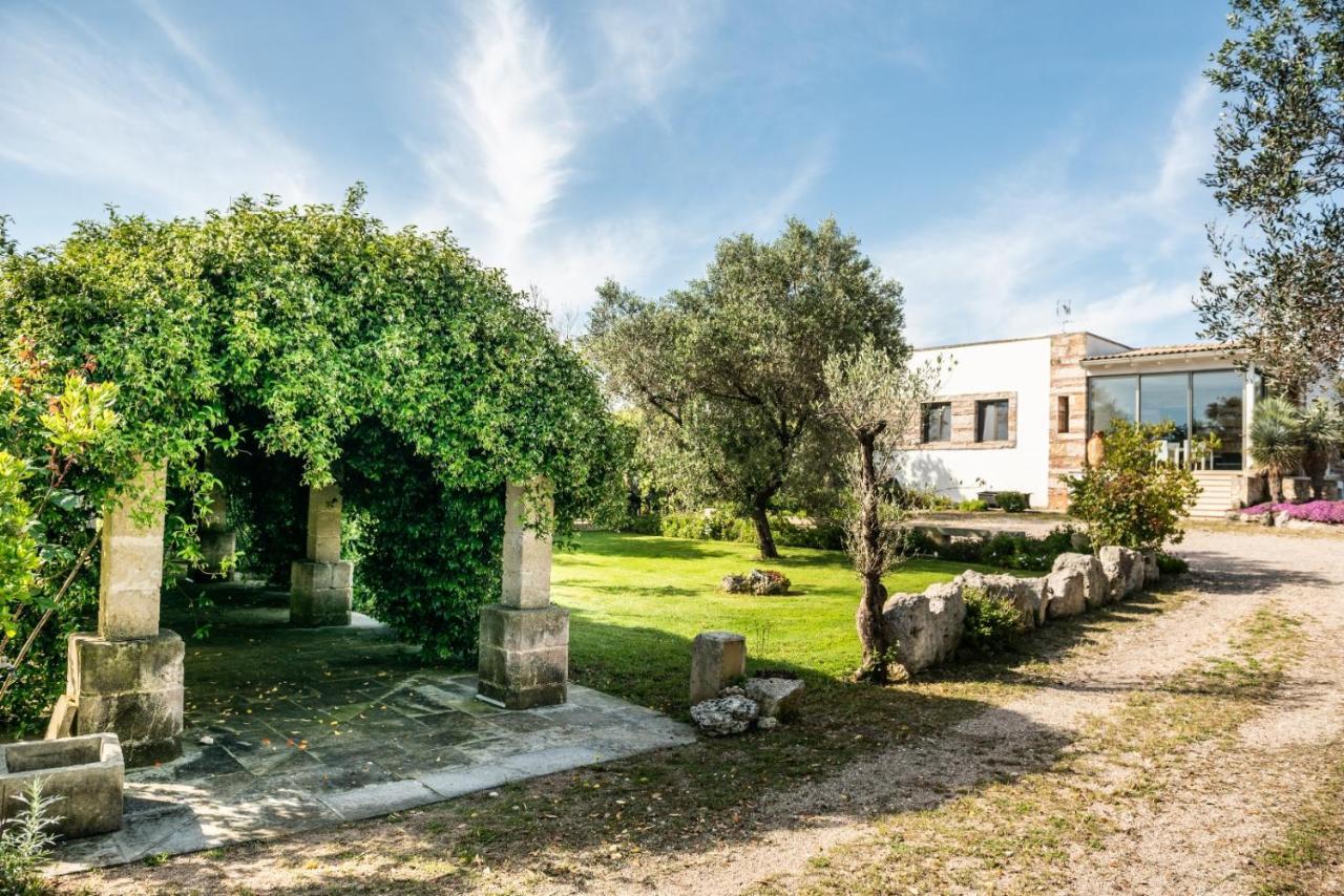 L'Ecce Sphero Acquarica Esterno foto